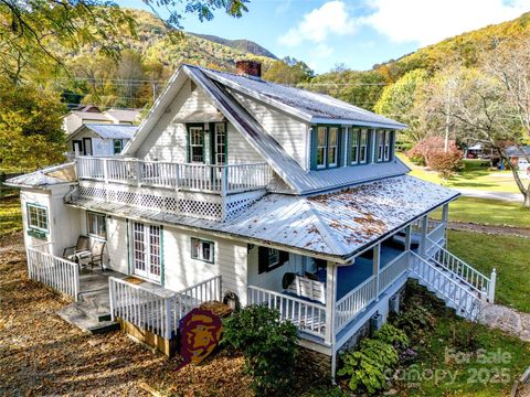 125 Timberline Drive Maggie Valley NC 28751