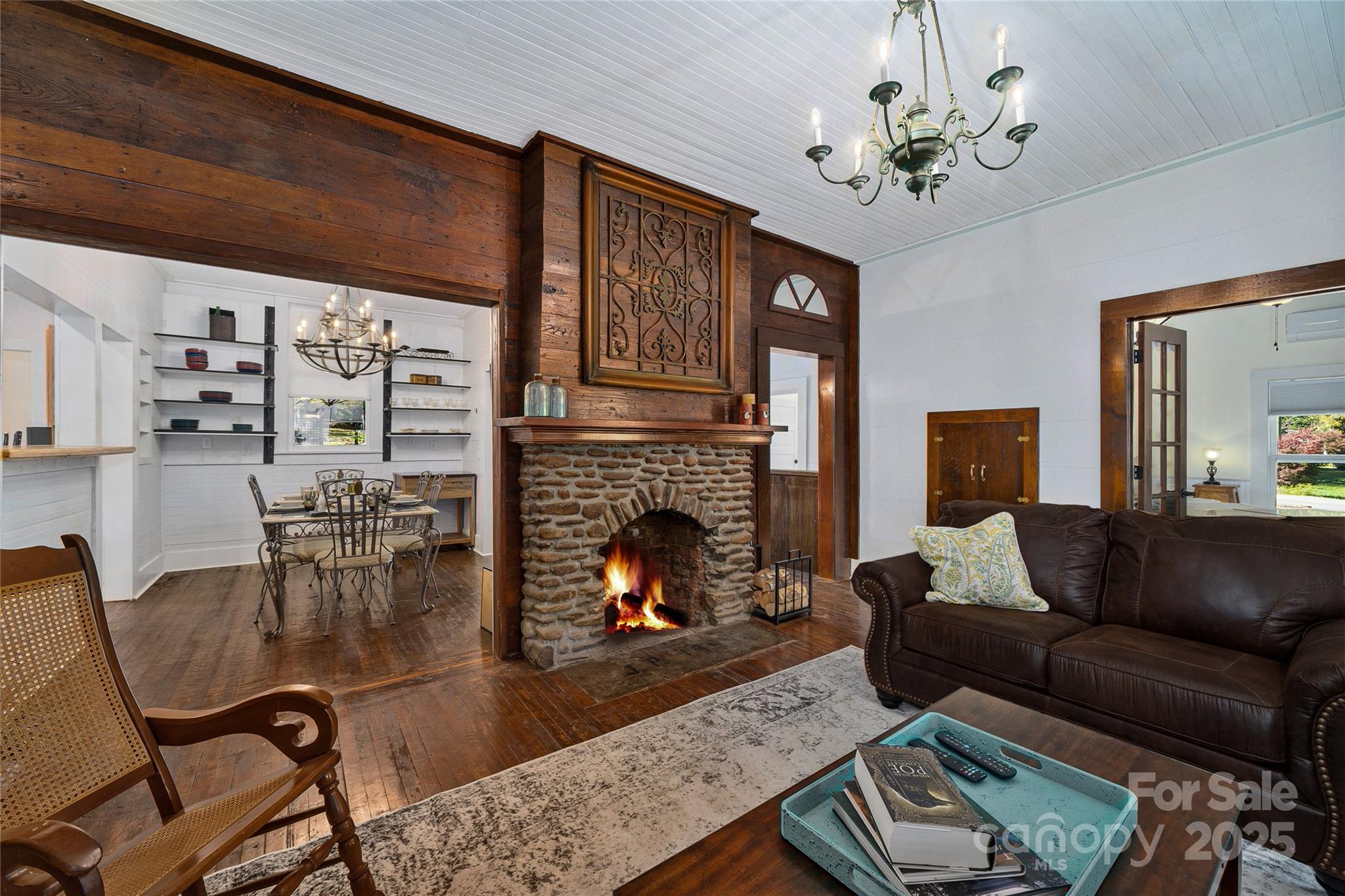 125 Timberline Drive