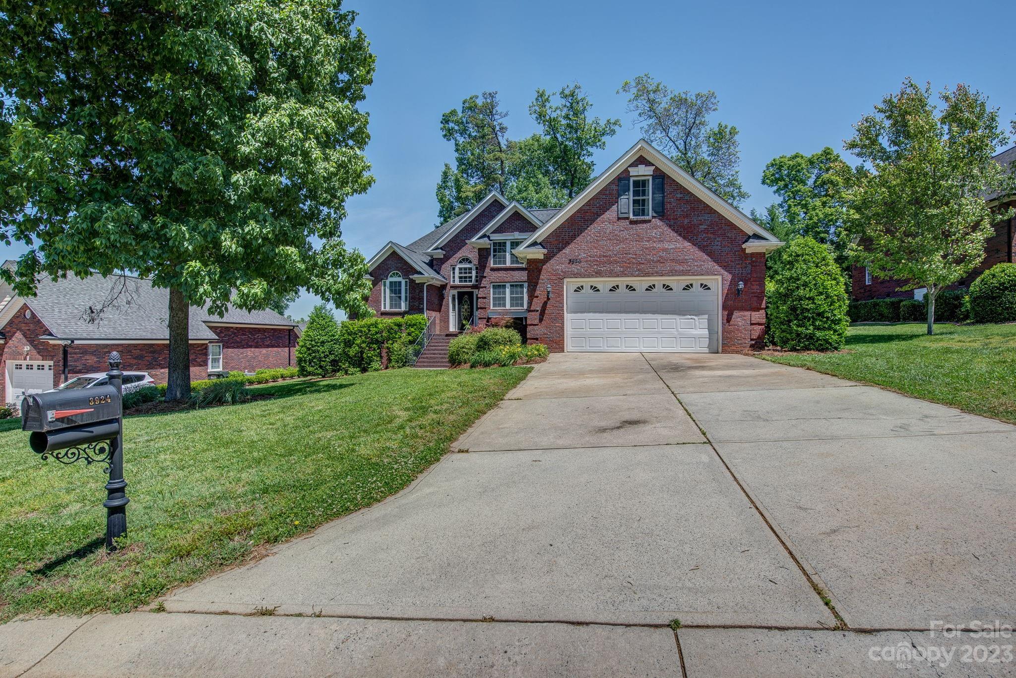 Erskine Woods - Residential