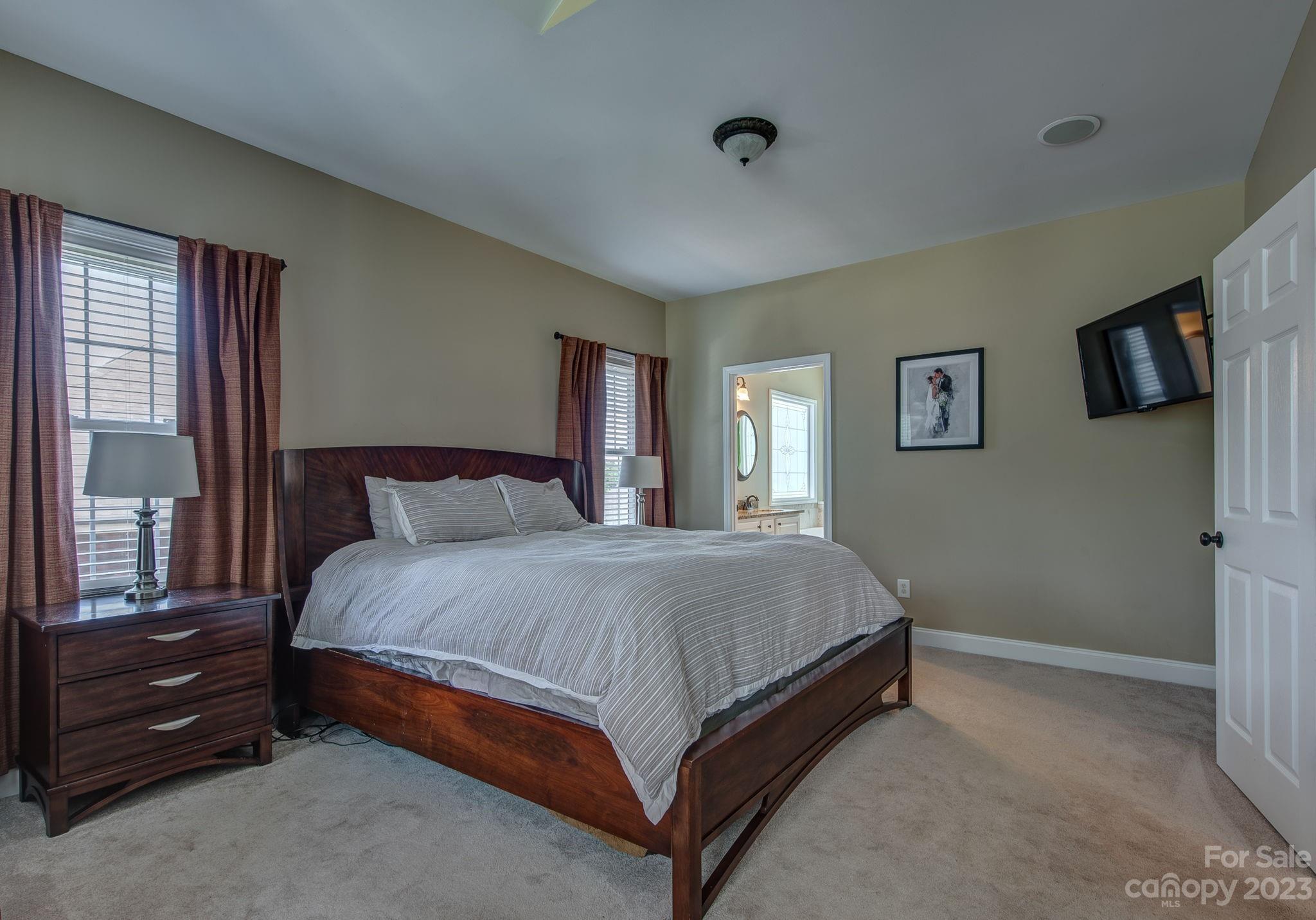 Erskine Woods - Residential