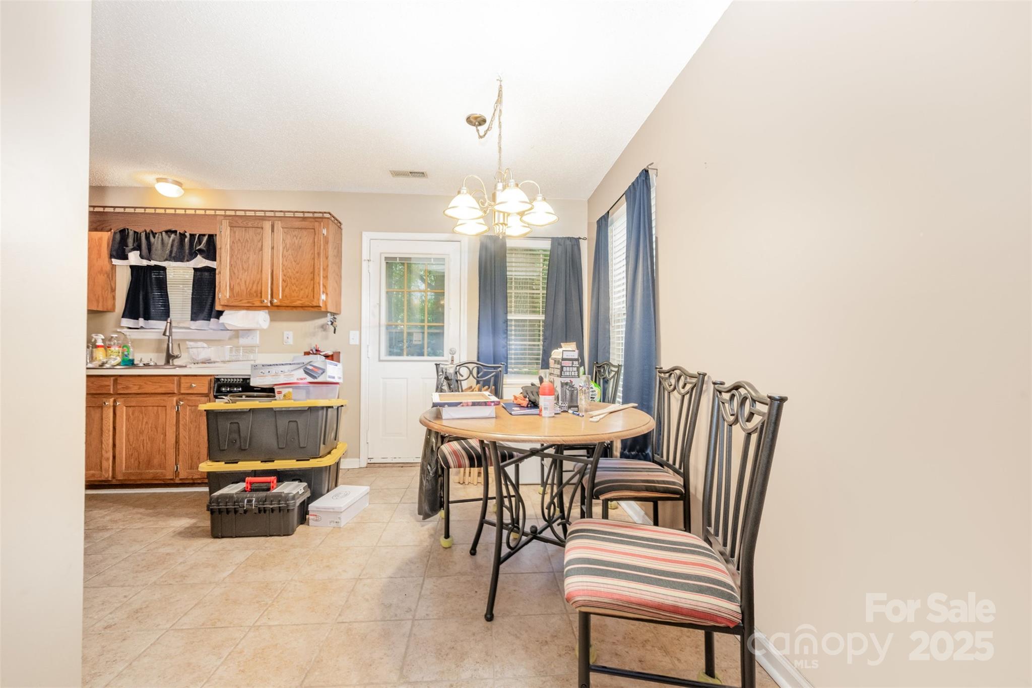 Melynda Woods - Residential