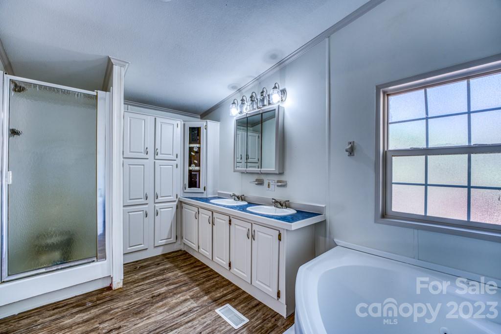 Kayce Acres - Residential