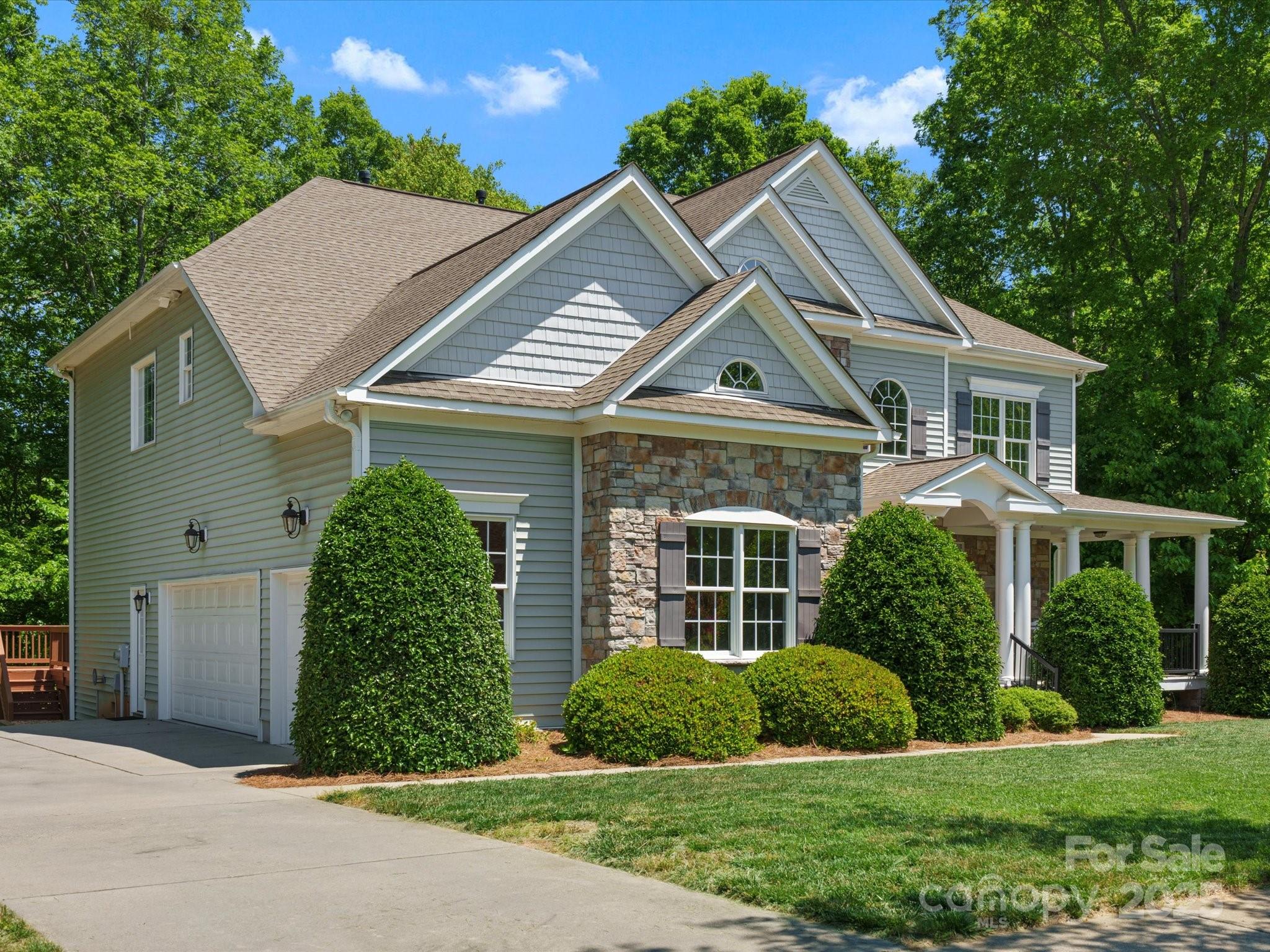 1708 Meadow Crest Court