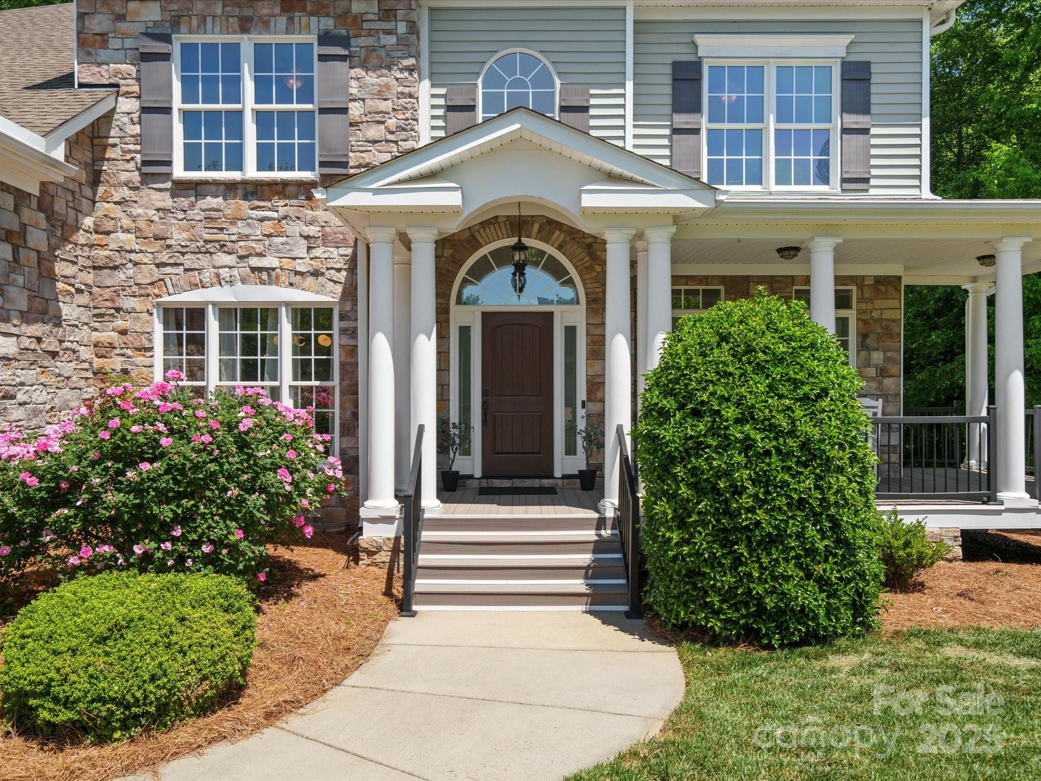 1708 Meadow Crest Court