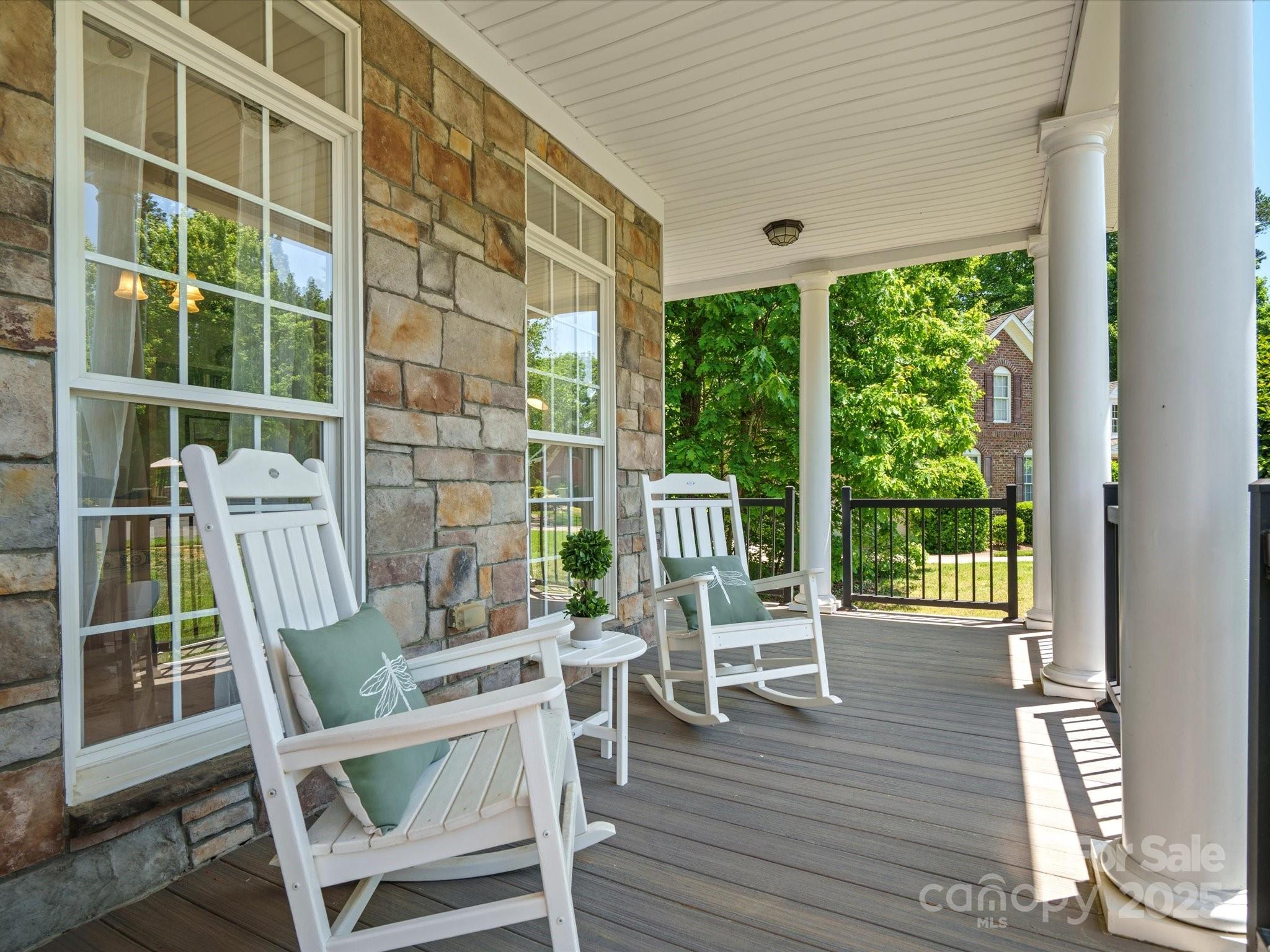 1708 Meadow Crest Court