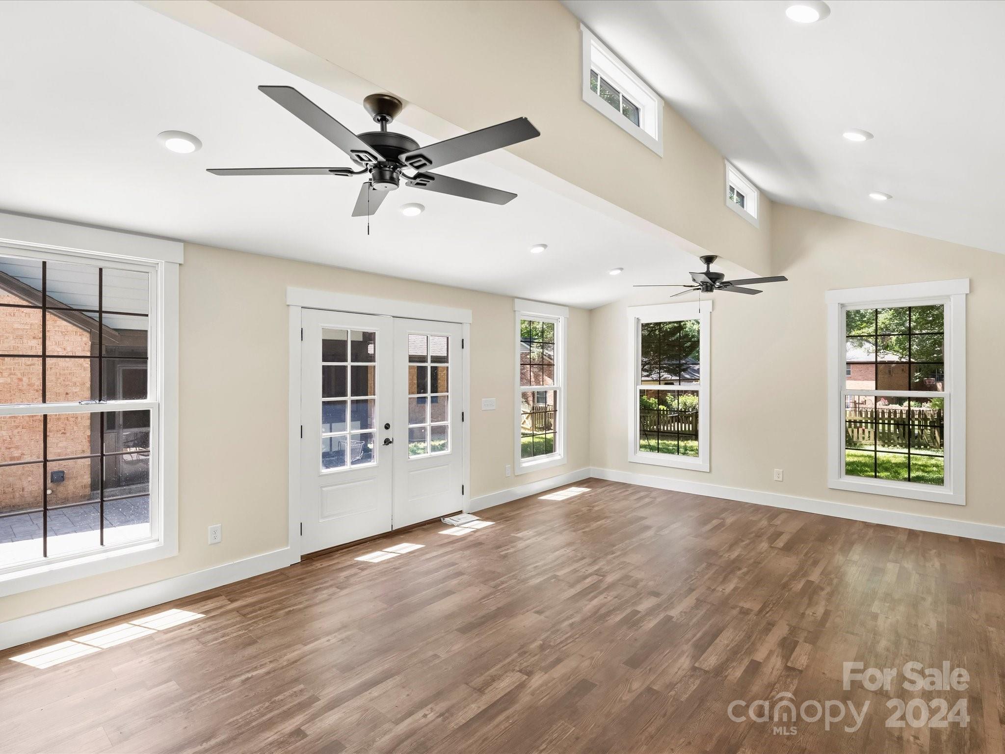 Stonehaven - Residential