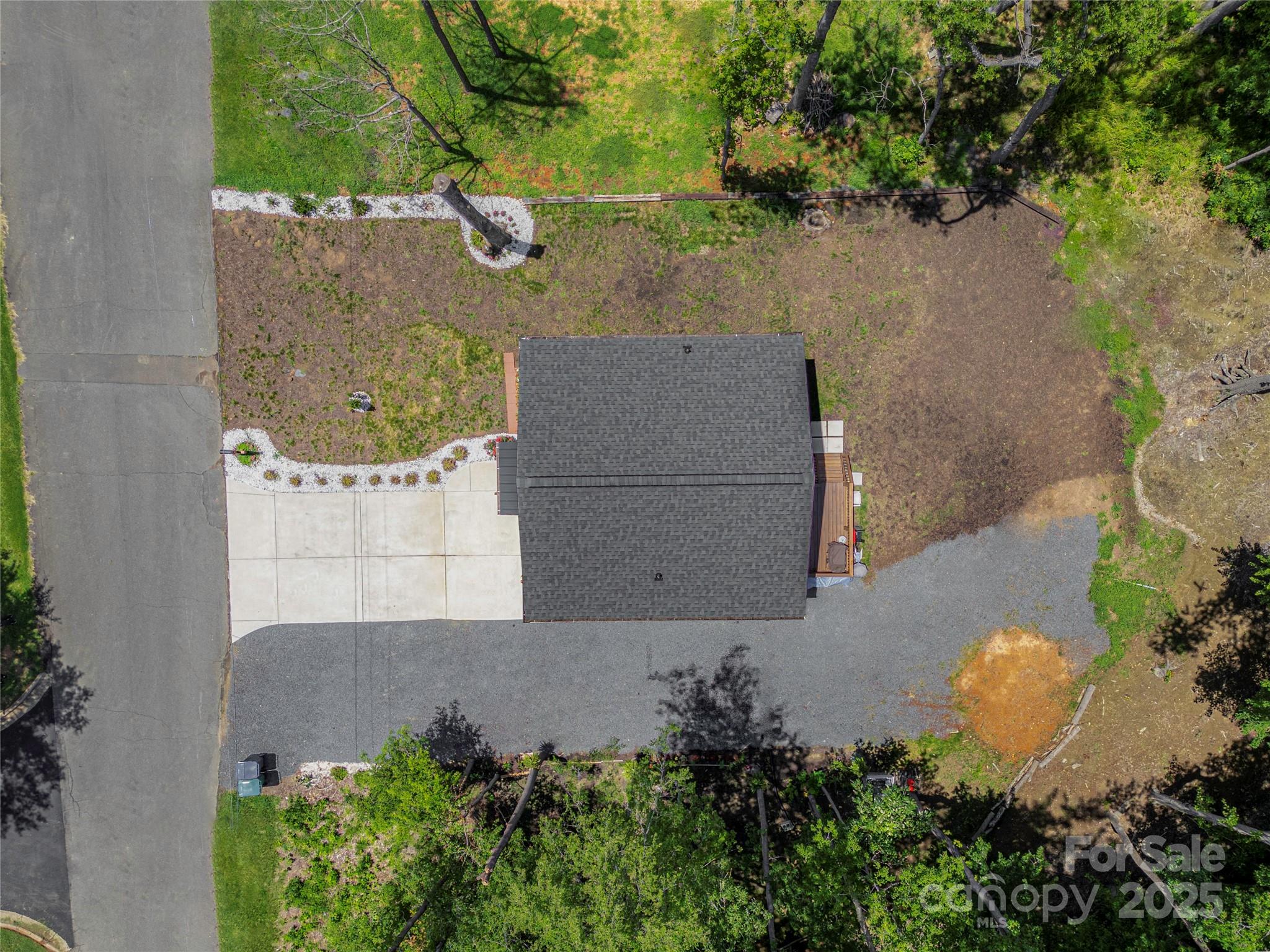 1903 Midwood Drive