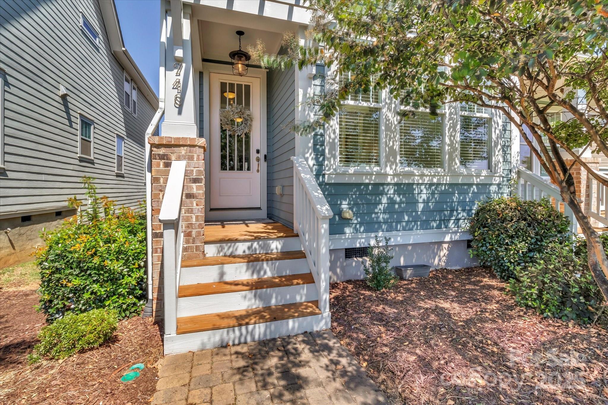 Riverwalk - Residential