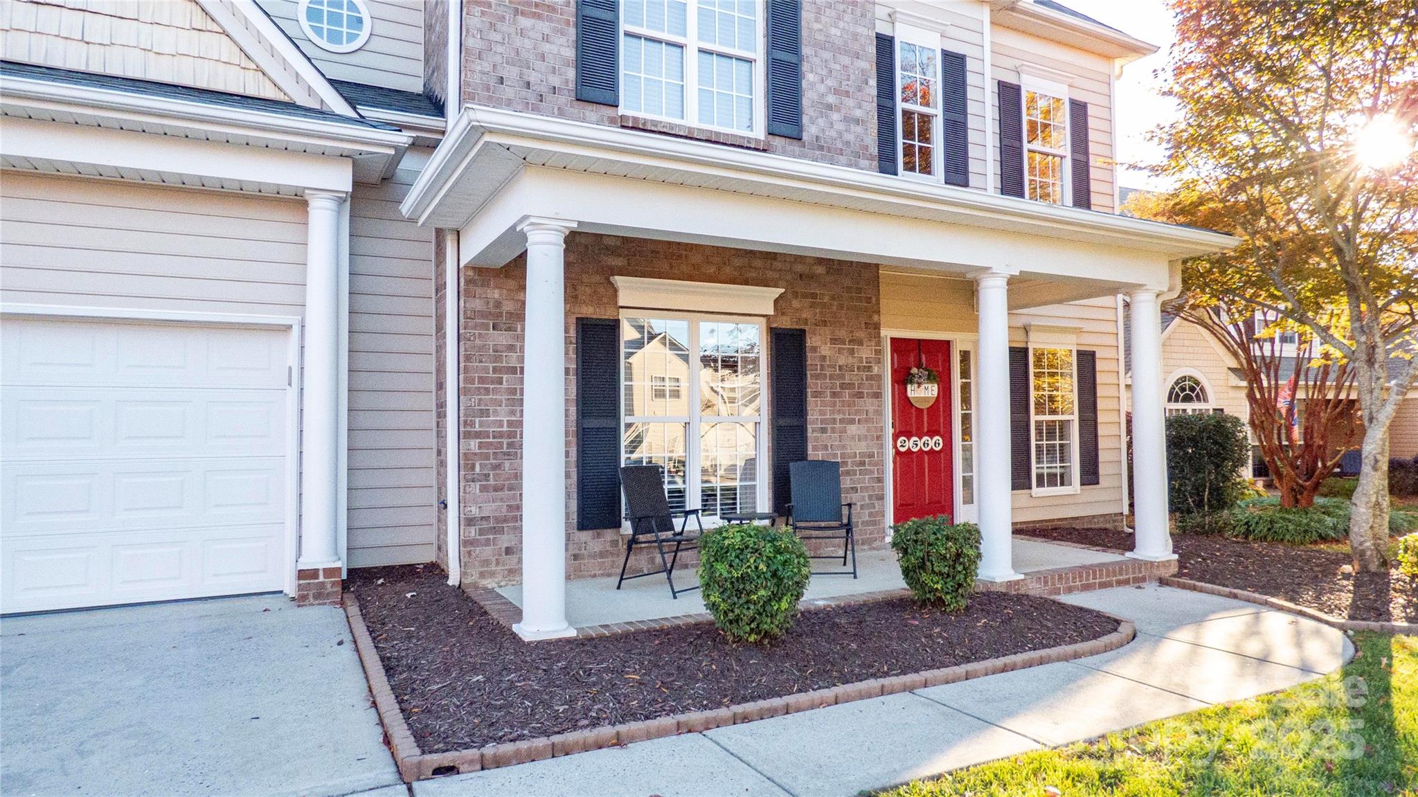 2566 Roswell Court NW