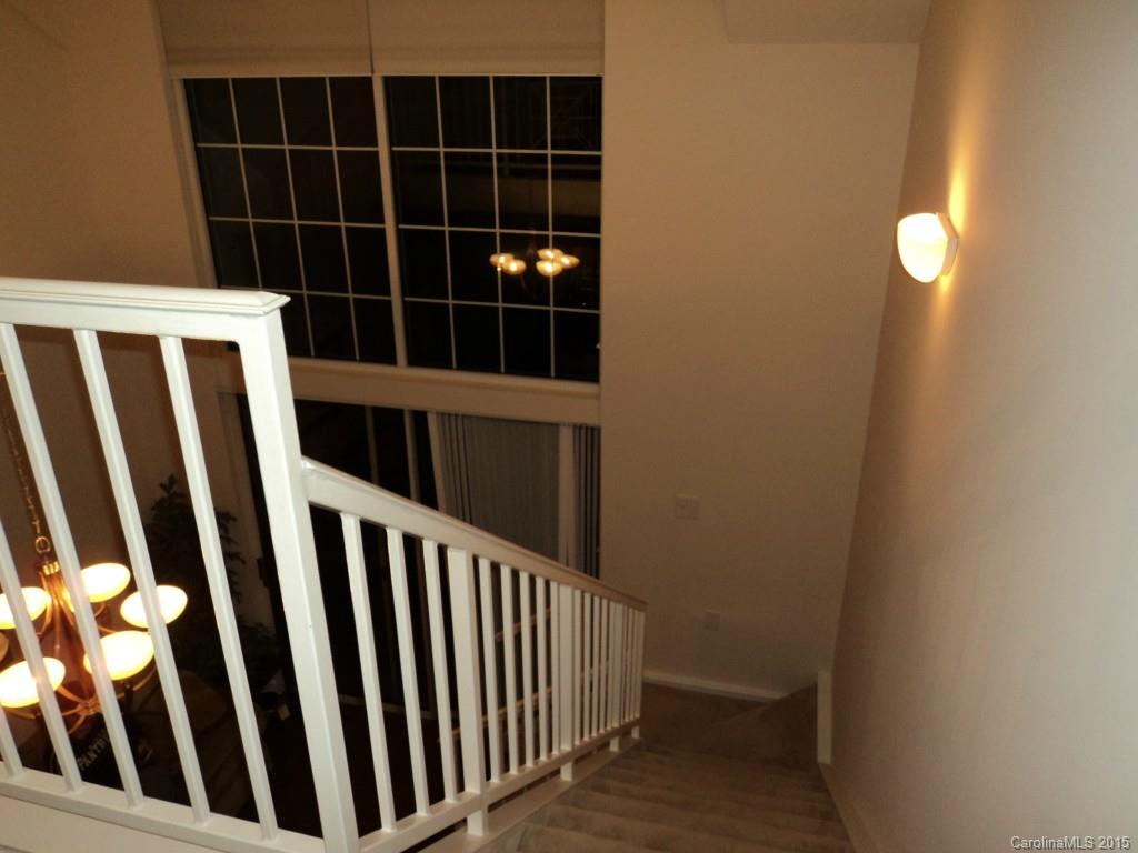 Fifth and Poplar - Residential Lease