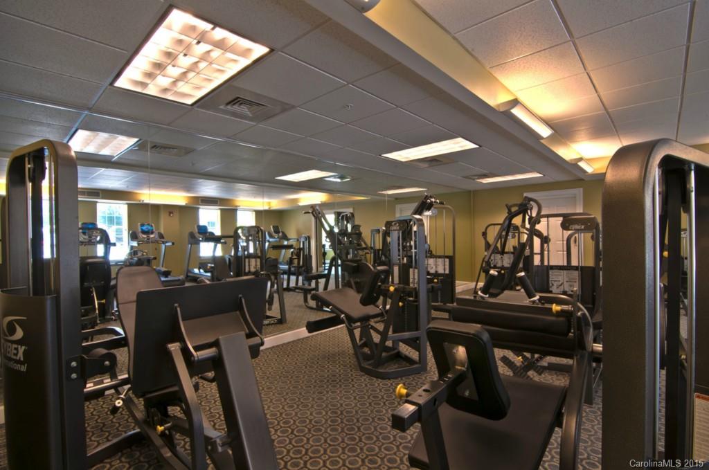 Fifth and Poplar - Residential Lease