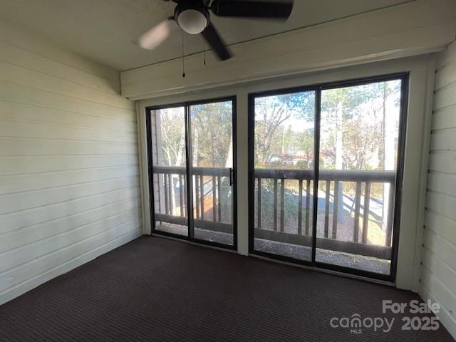 Laurel Park Villas - Residential