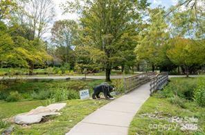 Laurel Park Villas - Residential