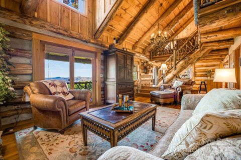 1873 El Miner Drive Mars Hill NC 28754