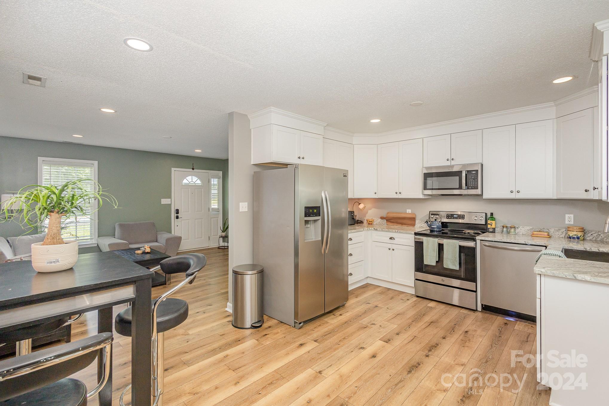 Forest Hills - Residential