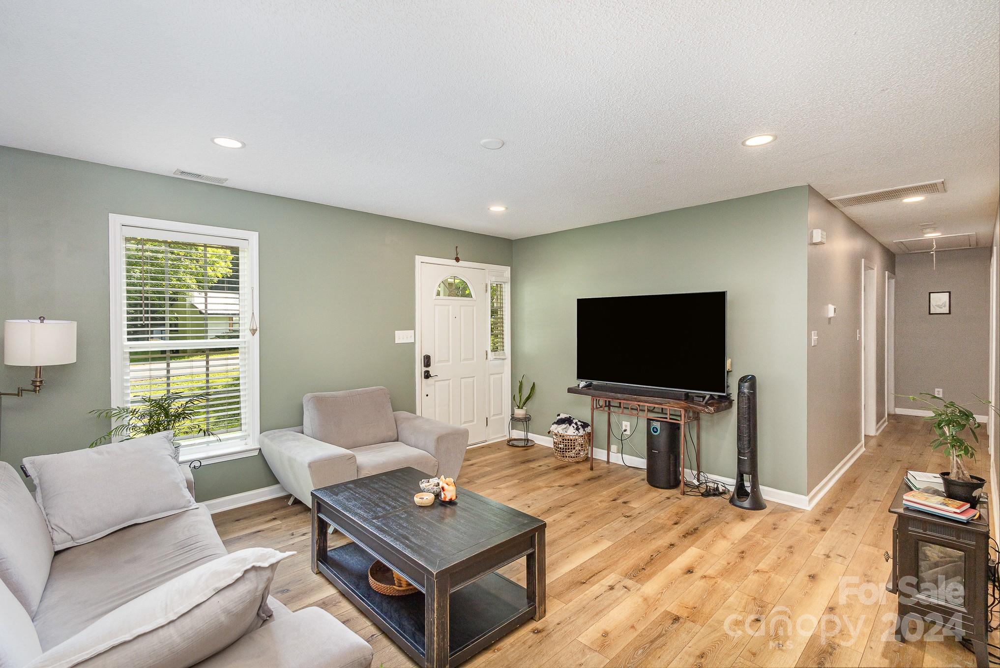 Forest Hills - Residential