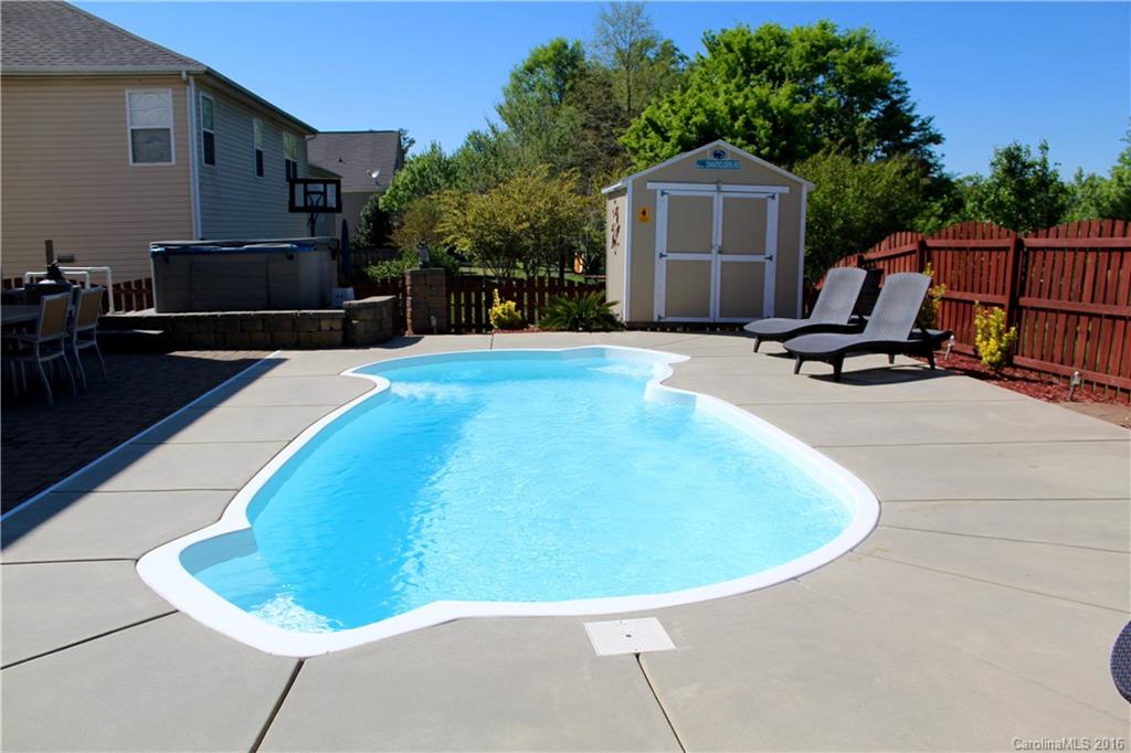 English Trails - Residential