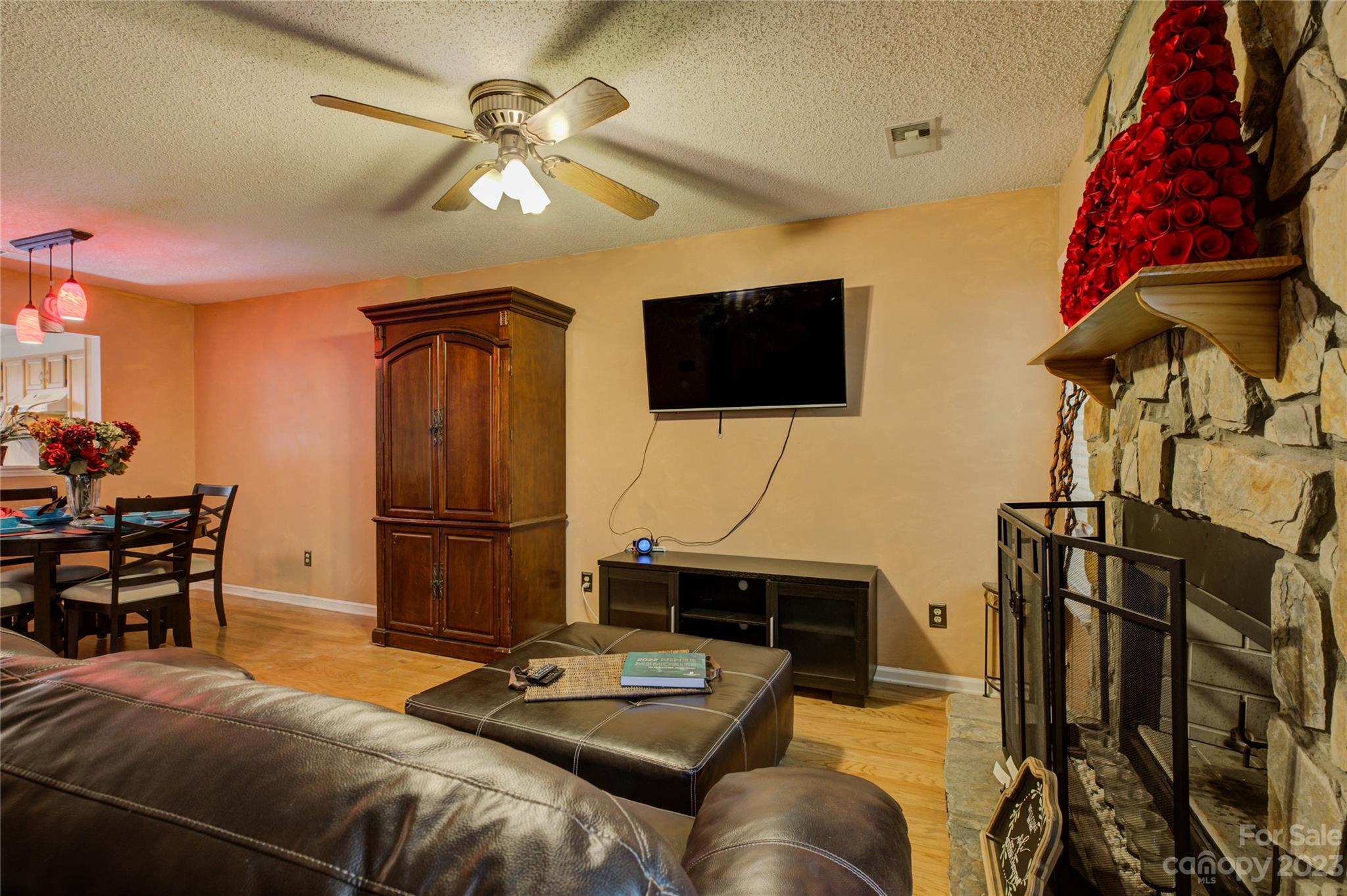 Windsor Grove - Residential