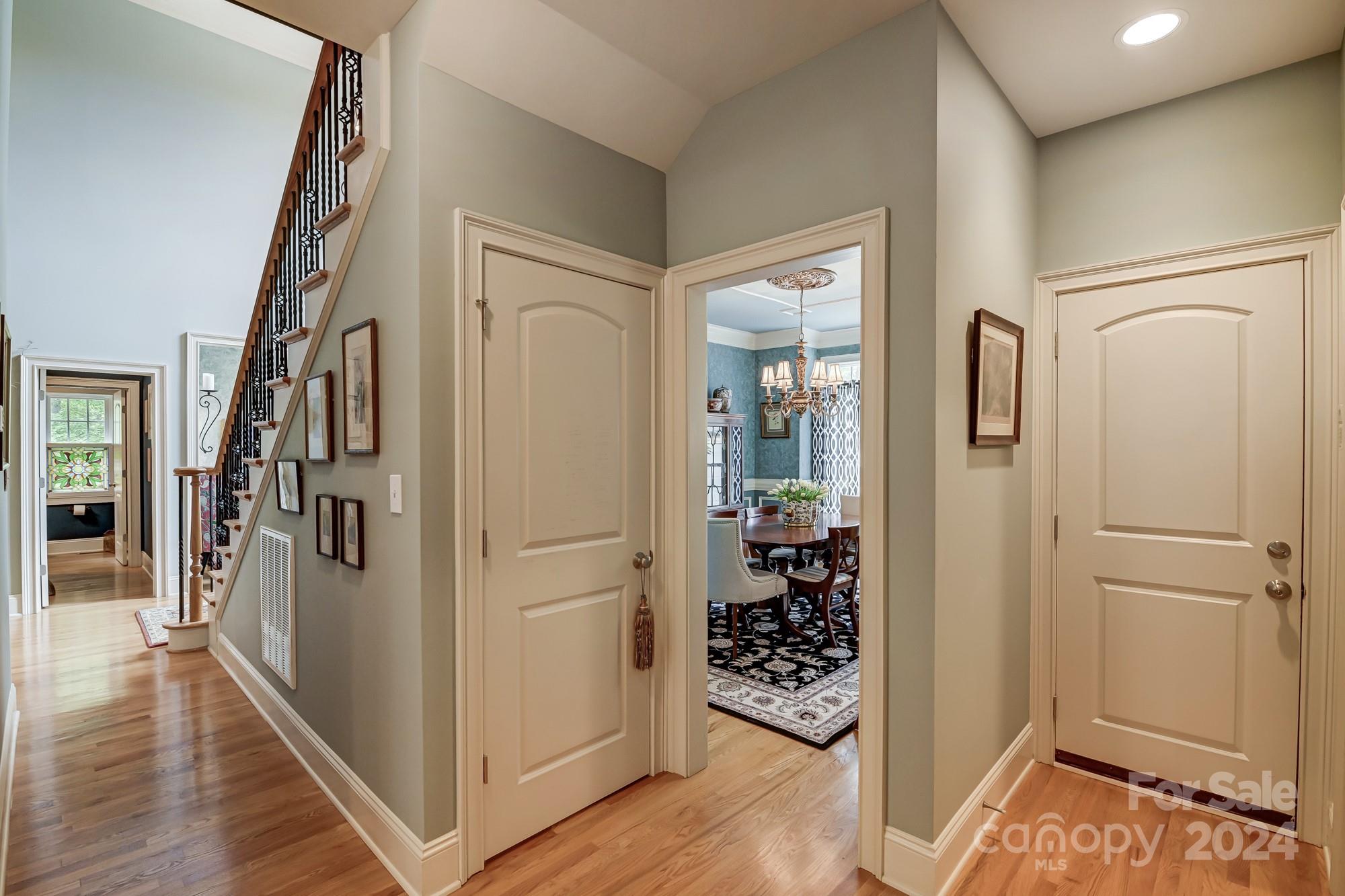 Laurel Creek - Residential