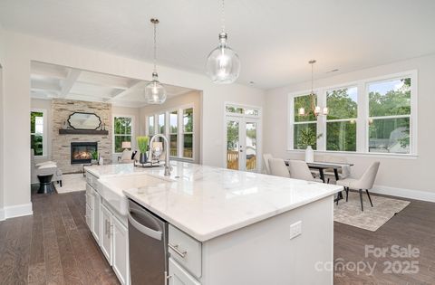 A home in Clover