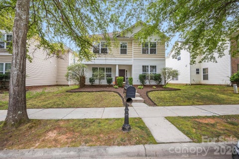 Photo of 6010 Colonial Garden Drive, Huntersville, NC 28078 (MLS # 4411697)
