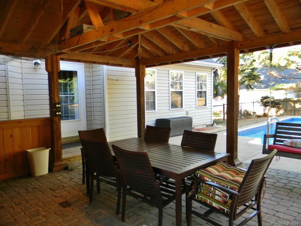 Henrys Orchard - Residential