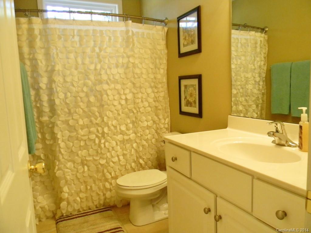 Henrys Orchard - Residential