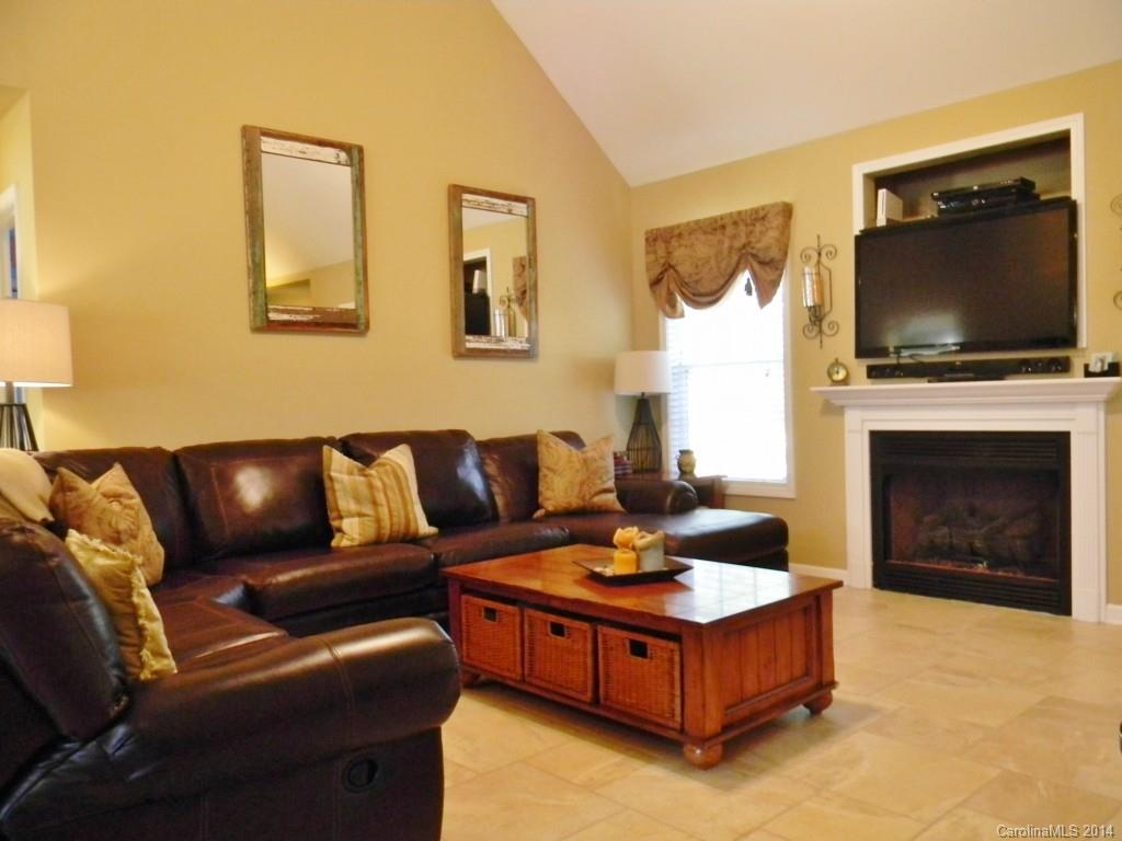 Henrys Orchard - Residential