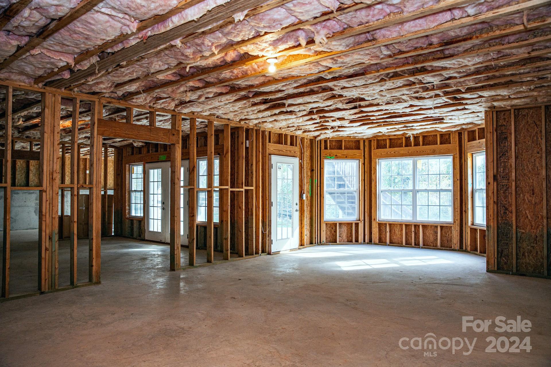 Mill Creek Falls - Residential