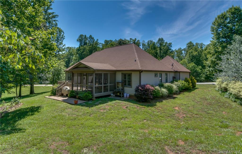 Vista At The Riverbank - Residential