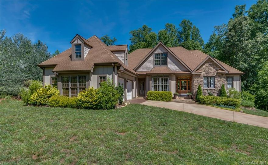 Pristine home in a gated community very close to TIEC.  Built in 2007, has had only 1 owner & they have taken extremely good care of the property.  Open floor plan with lots of natural light.  Master with trey ceiling, attached bath with separate shower & jet tub.  Guest bedrooms on the other side of the main living area.  Oversized garage with room to finish the room over the garage.  Wooded back yard for privacy & adjoins White Oak Creek.  Community Park with pavilion within walking distance.