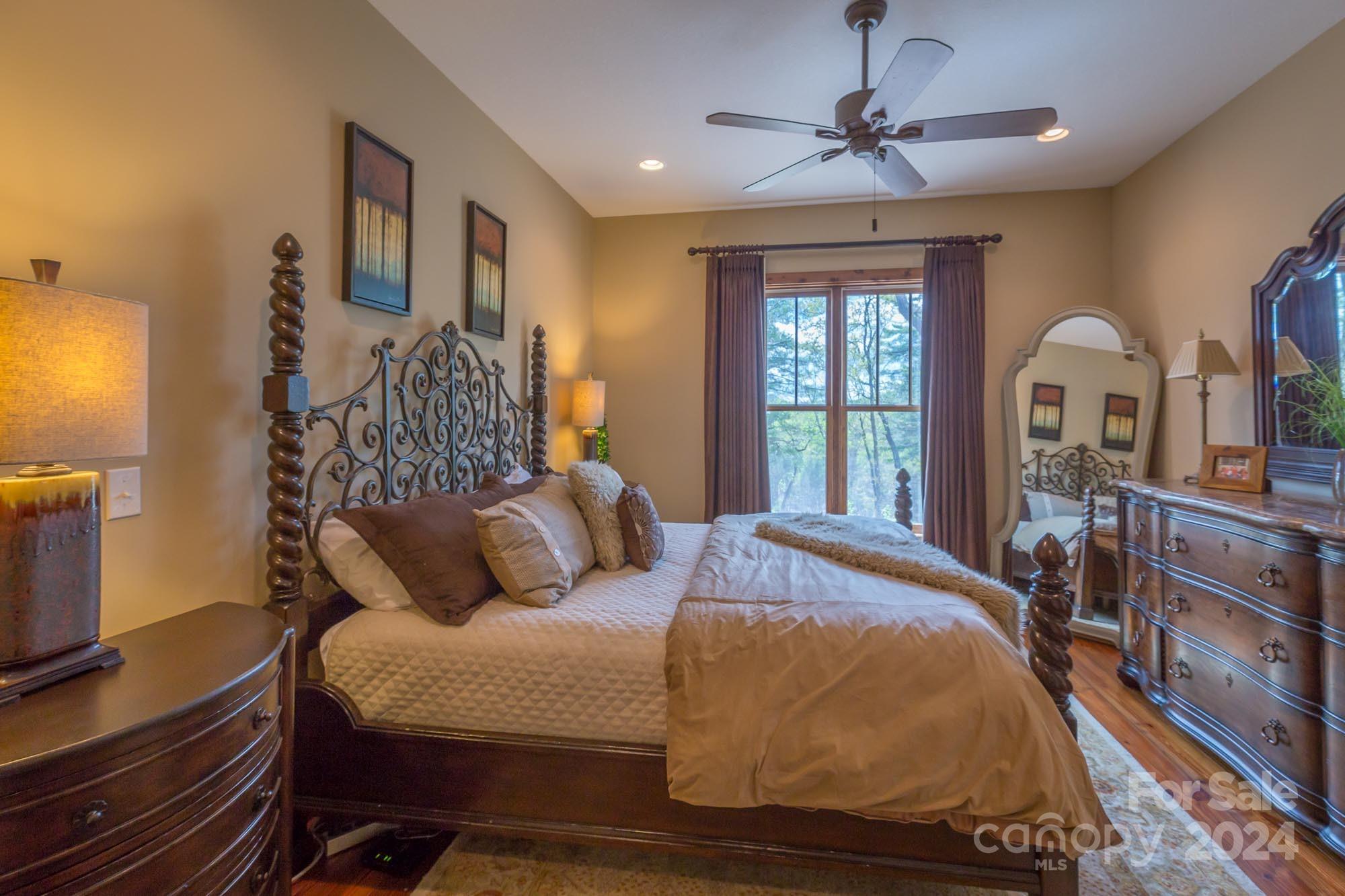 The Arbor at Lake James - Residential