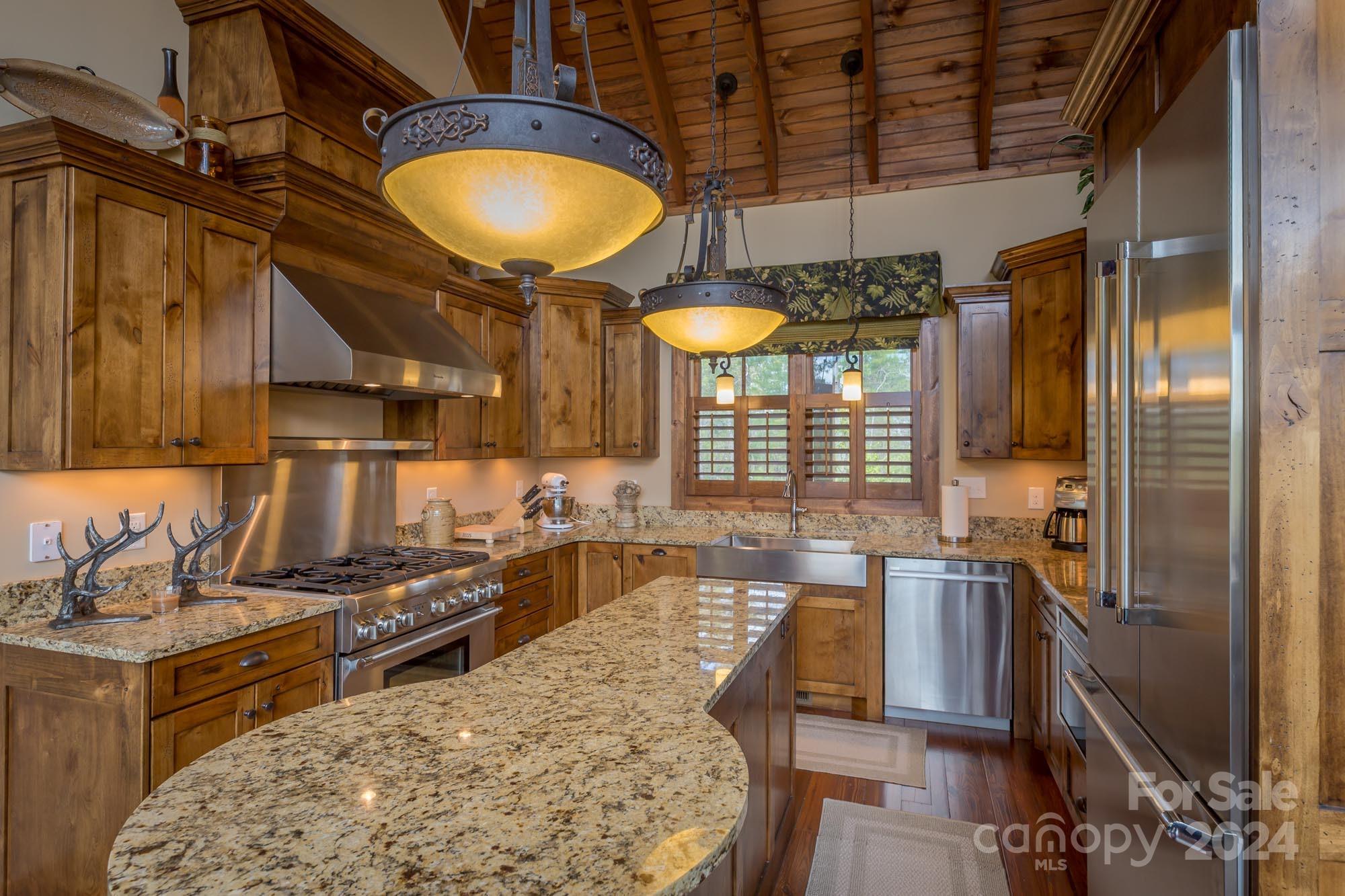 The Arbor at Lake James - Residential