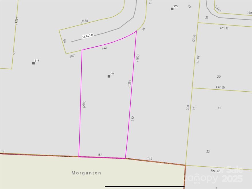 Ready to build your dream home. Beautiful lot, ready to make it yours. Wonderful school district, outside city limits, no city taxes!  County water available for tap fee.