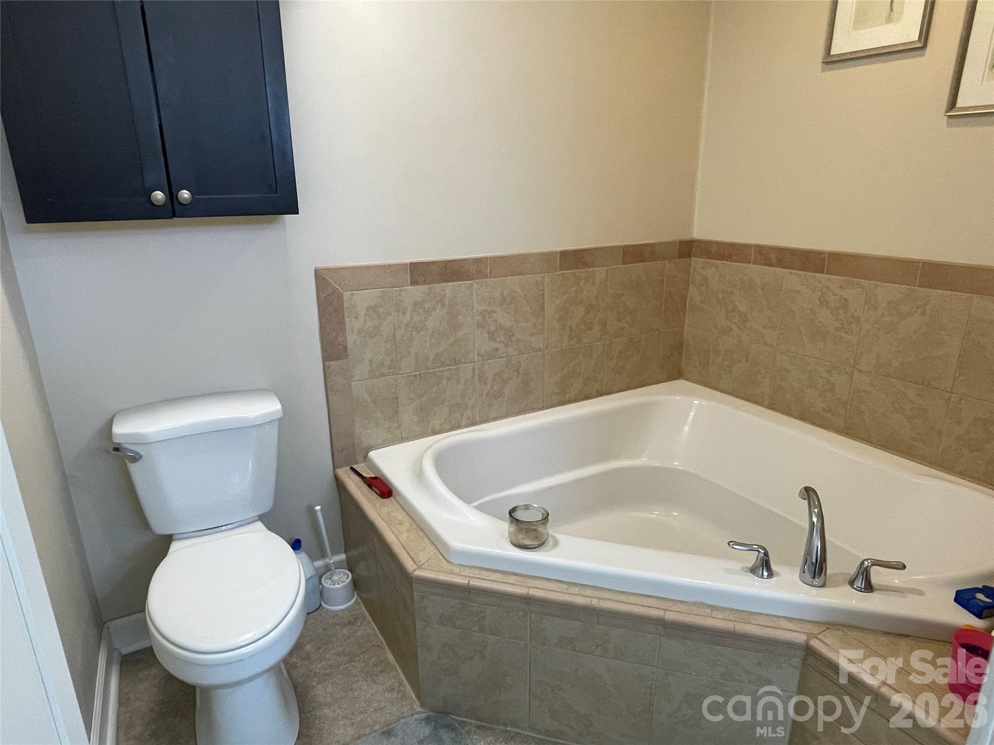 Stonewall Jackson Park - Residential