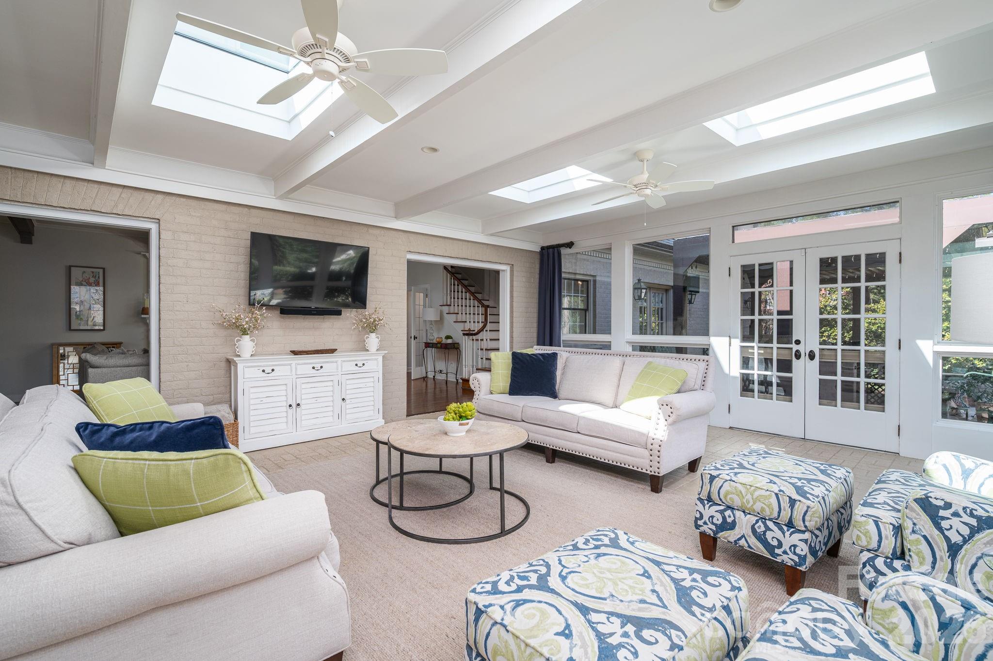 Country Club Estates - Residential