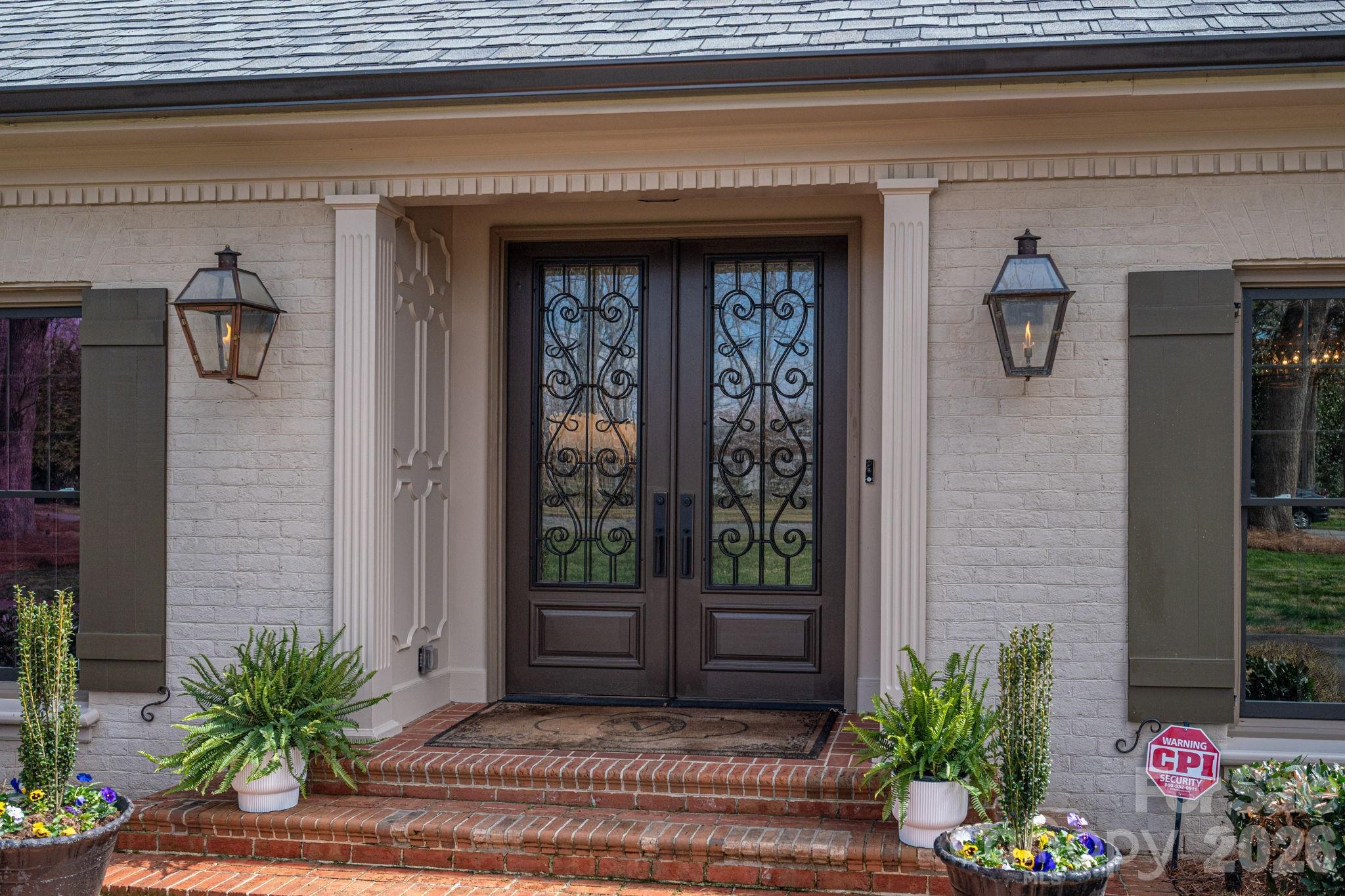 3636 Brentwood Drive