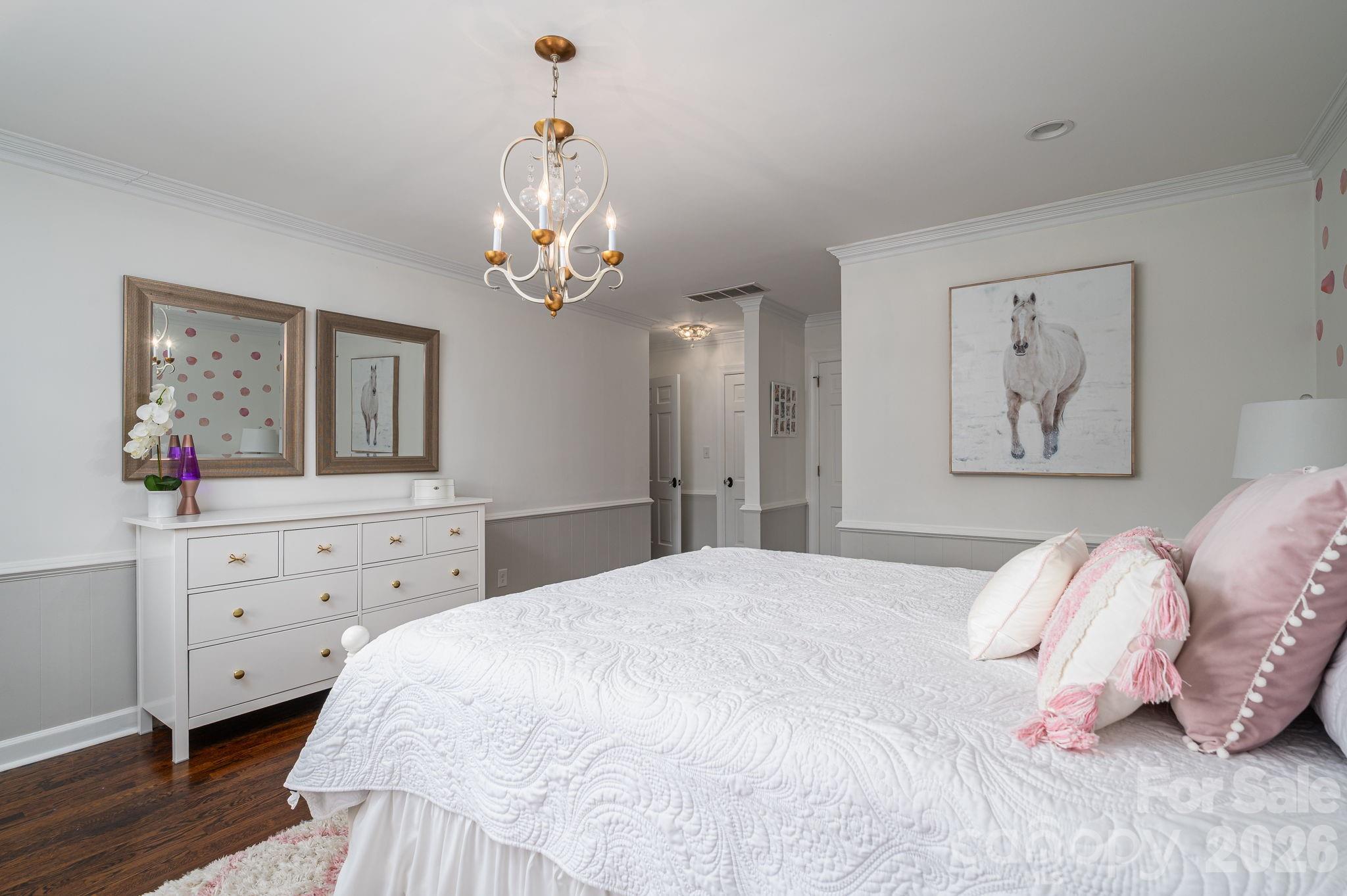 Country Club Estates - Residential