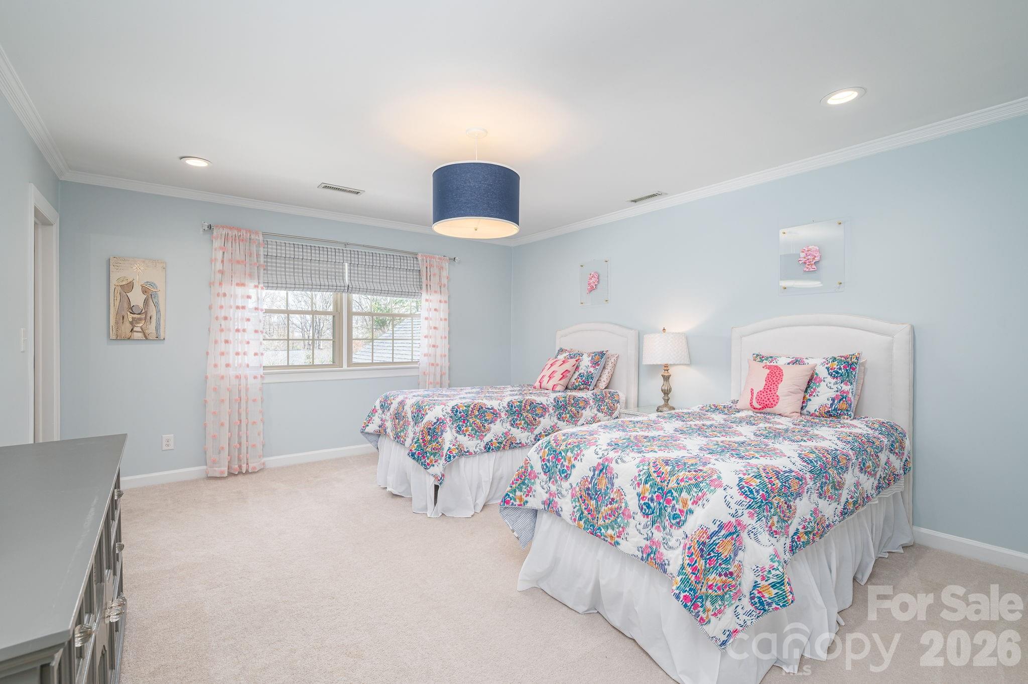 Country Club Estates - Residential