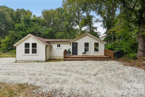 Photo of 213 Kings Mountain Street #B, York, SC 29745 (MLS # 4431740)