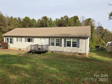 A home in Hickory