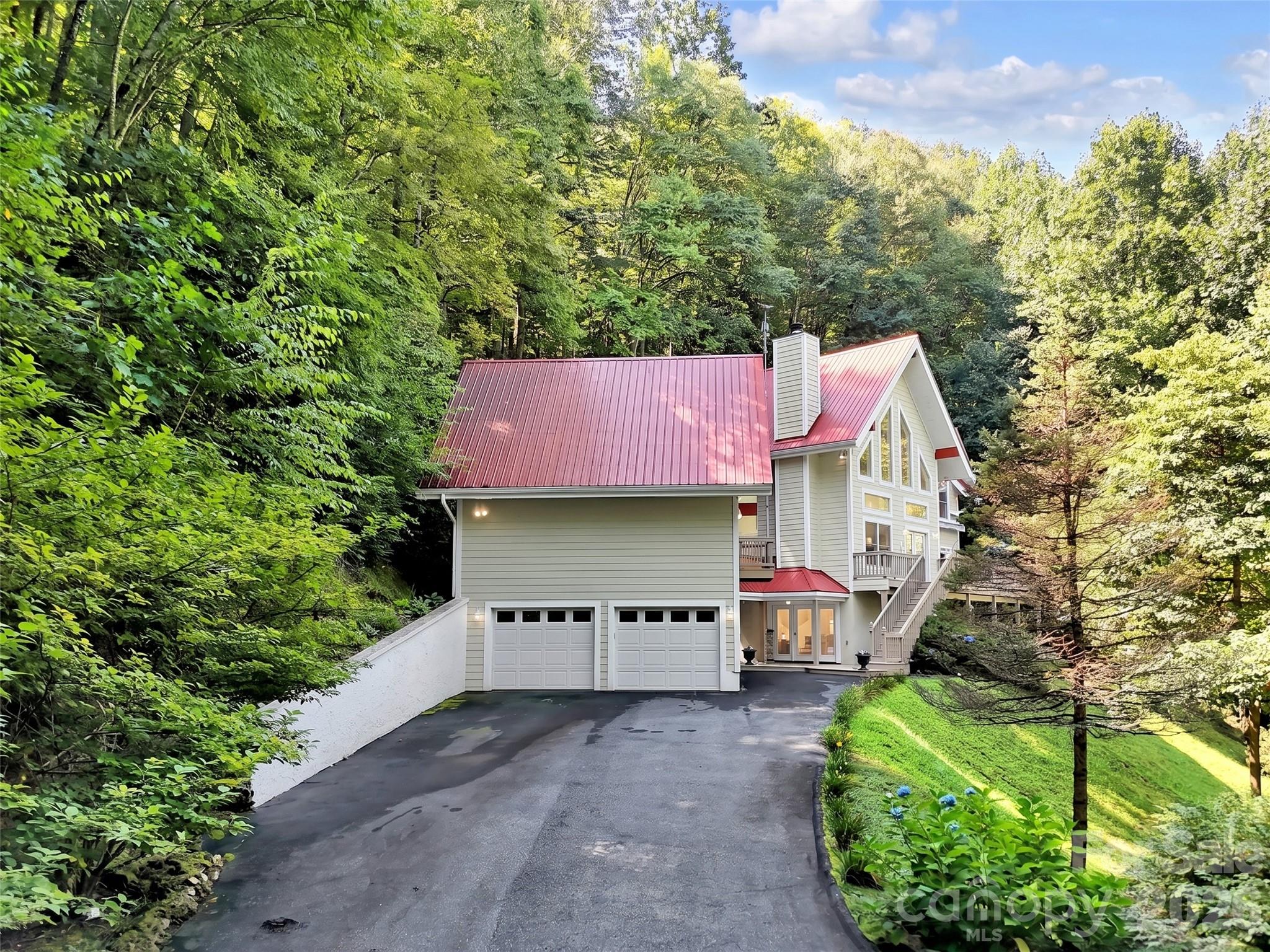 391 Grand Vista Drive