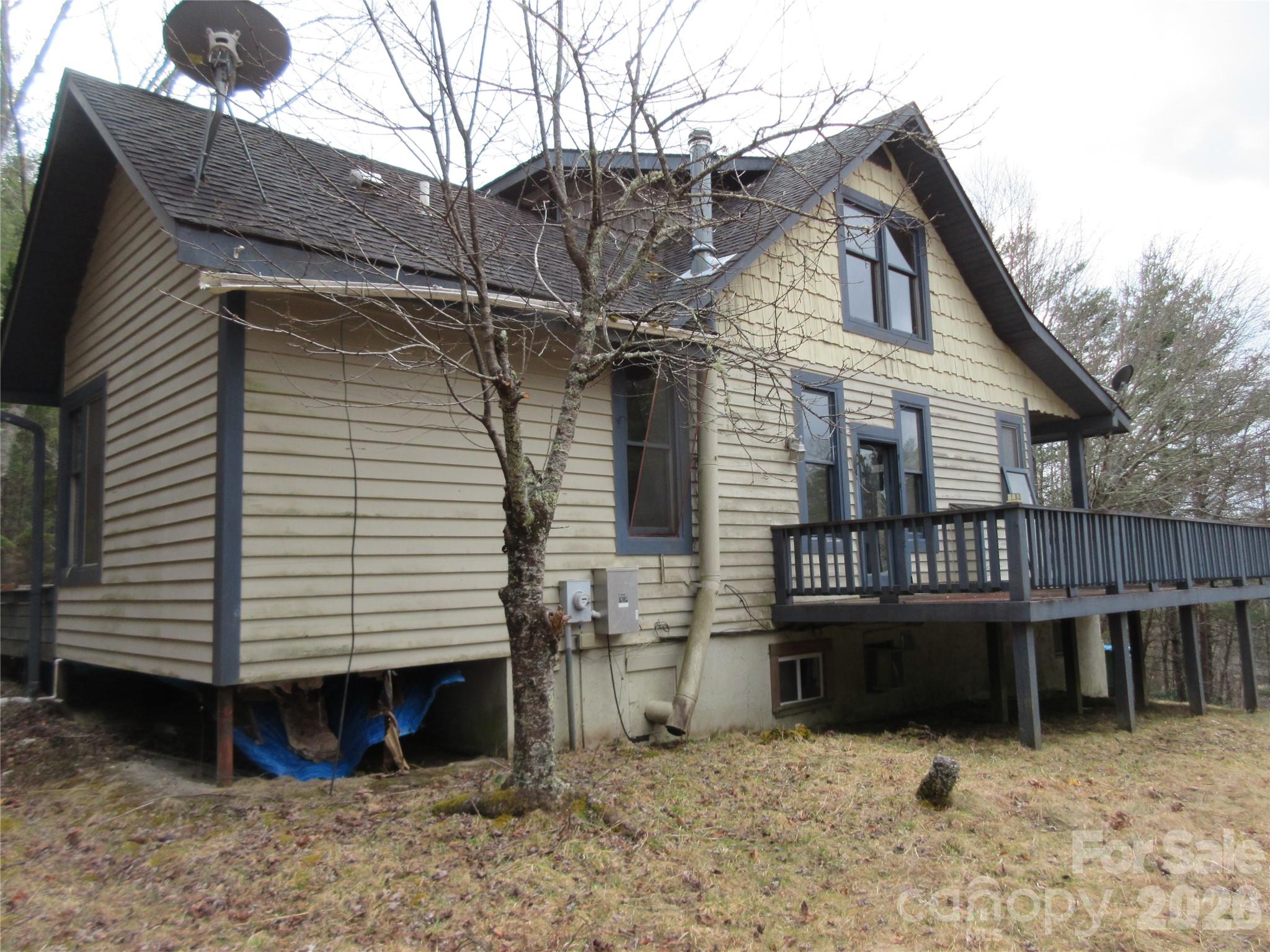 373 Shumont Road