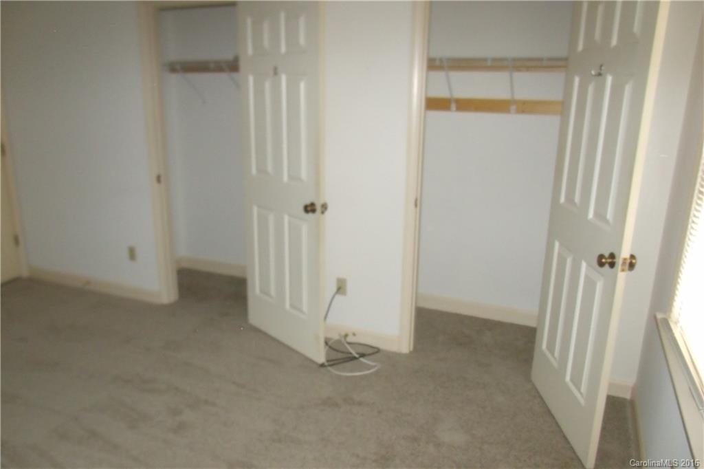 Tall Oaks - Residential