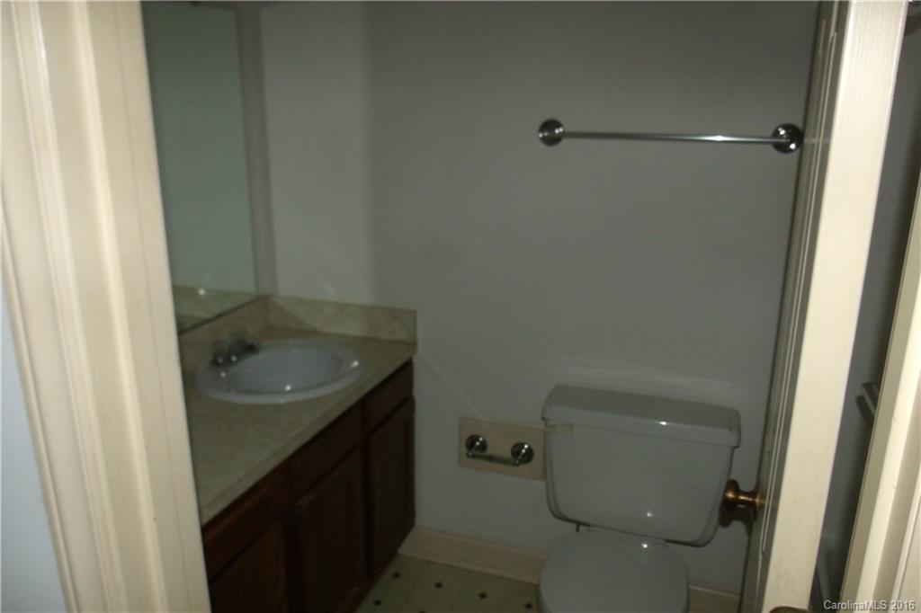 Tall Oaks - Residential