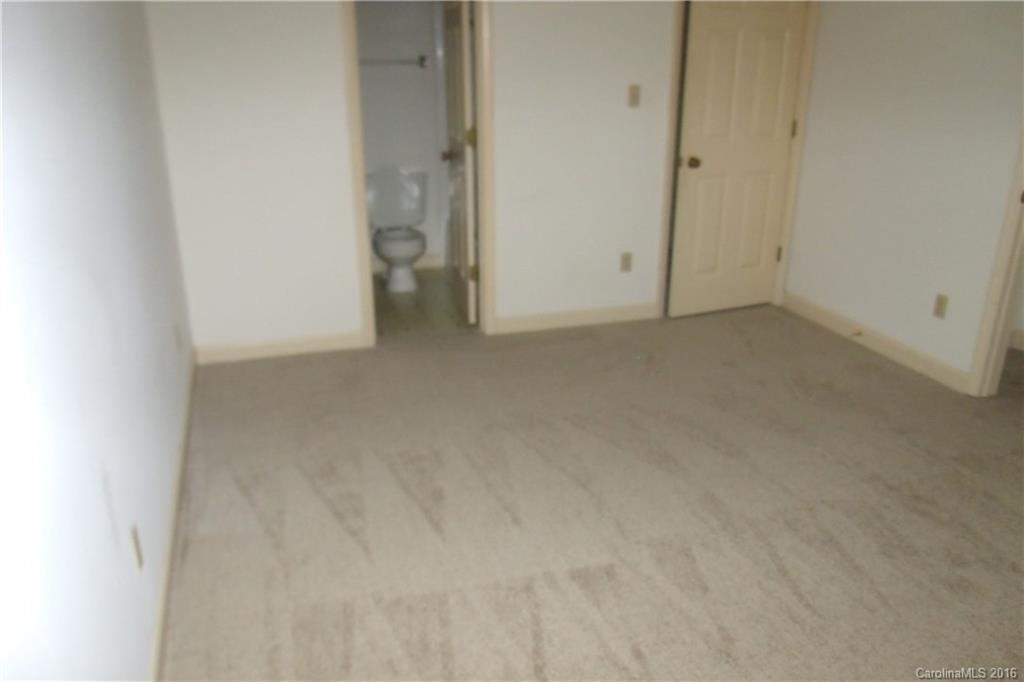 Tall Oaks - Residential