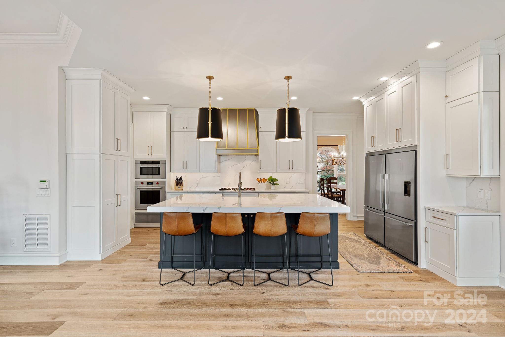 The Peninsula - Residential