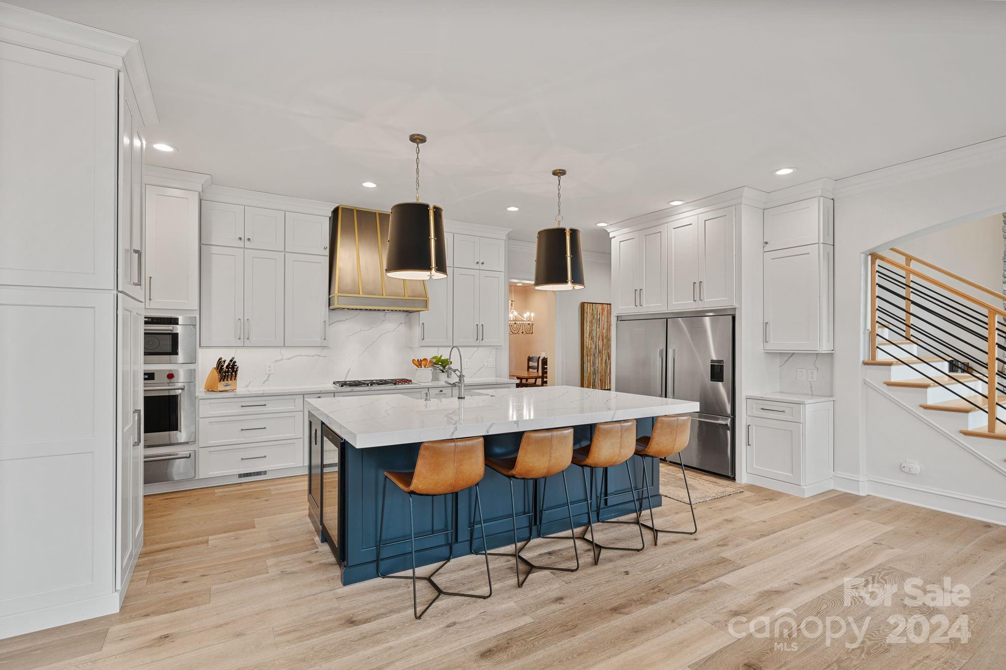 The Peninsula - Residential