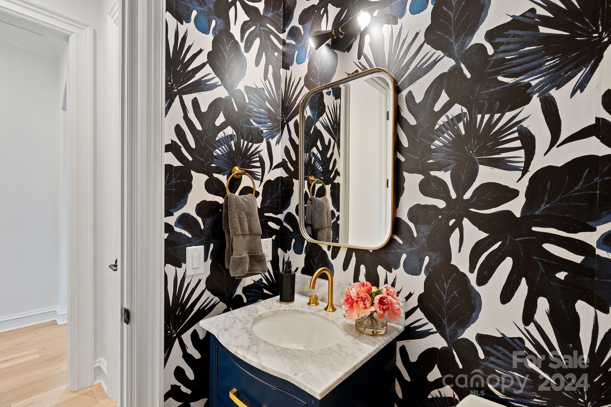 The Peninsula - Residential