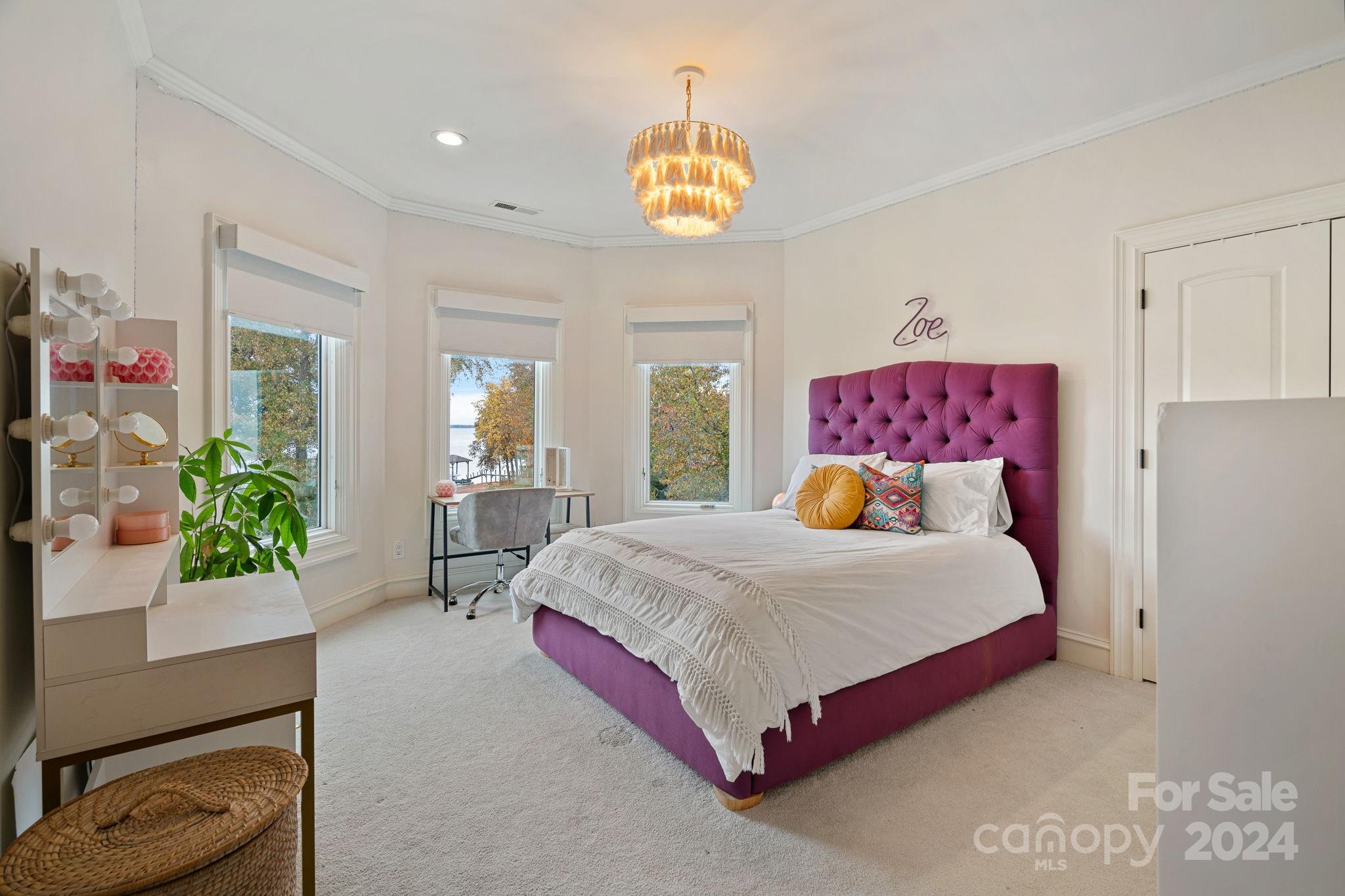 The Peninsula - Residential